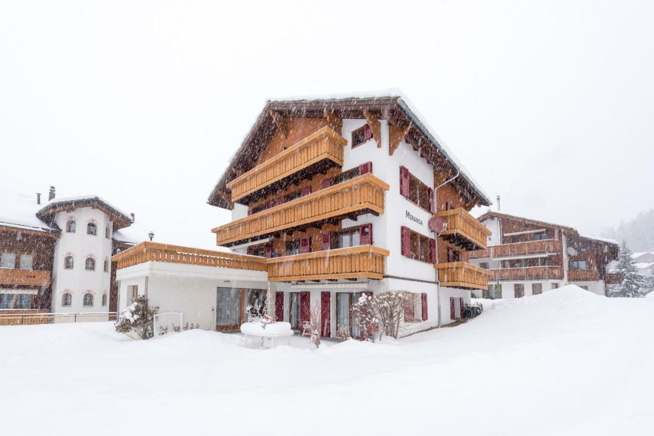 Haus Miranda Graechen 아파트 외부 사진